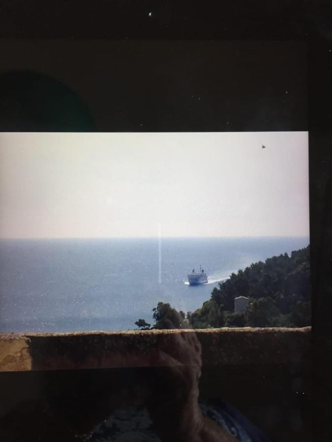 הוילה Isola di Ustica Casa Tufo מראה חיצוני תמונה